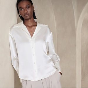 Banana republic BLISS SILK RESORT SHIRT size M